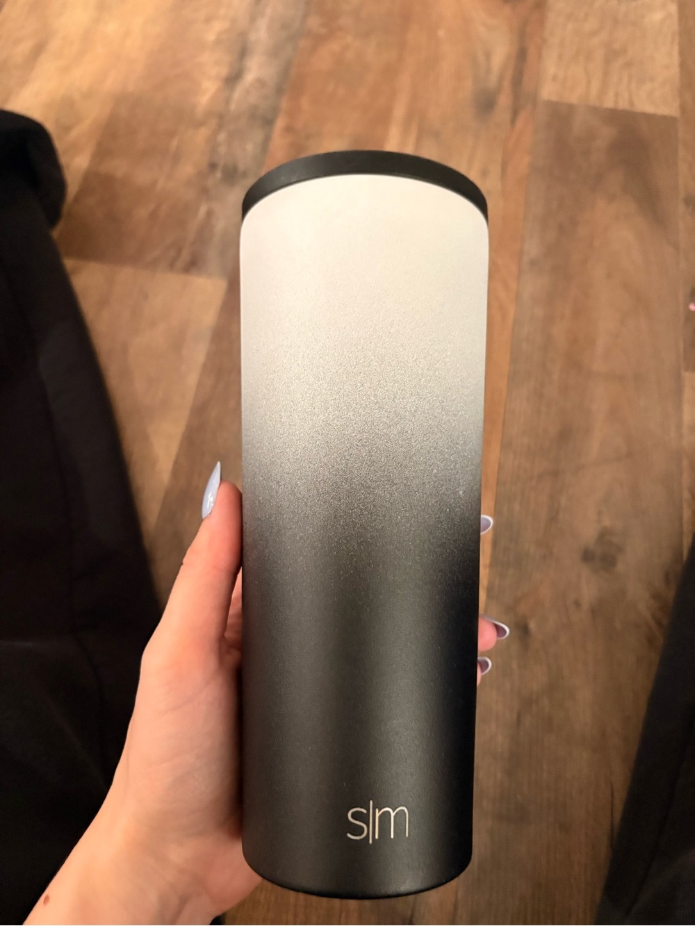 Simply modern Gradient Black to White Travel Mug - Sleek Insulated Drink Tumbler